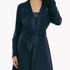 Lisca: Karin Morgenmantel