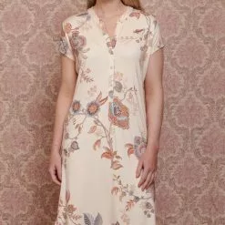 Pip Studio: Nightdress 2023 Dalia Cece Fiore Nightdress Short Sleeve